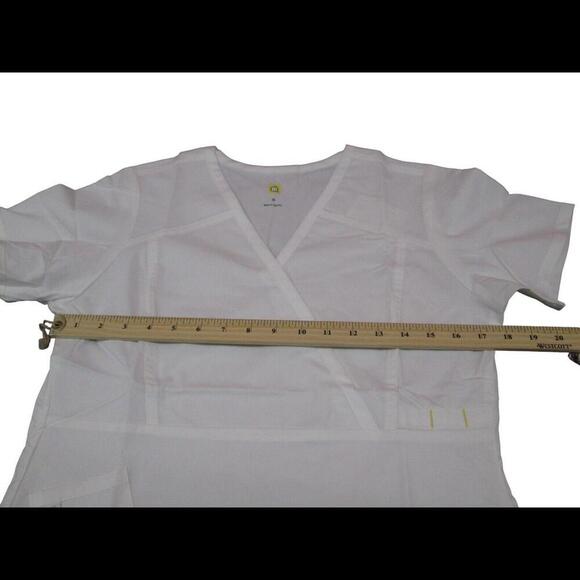 Utility Girl Womens Natural White Uniform Medical Nurse Scrub Top Size S DEFECT​ - Picture 11 of 12